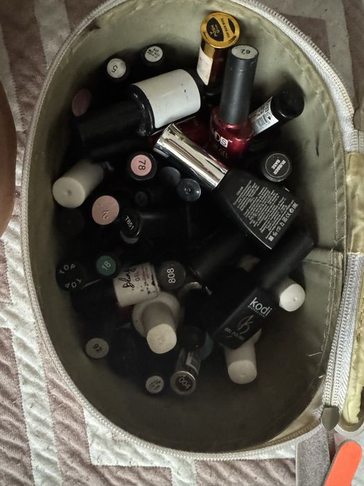 Продаю все доя манікюру