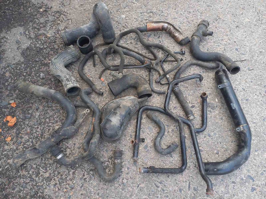 Патрубки, помпа, термостат, ауди А4В5