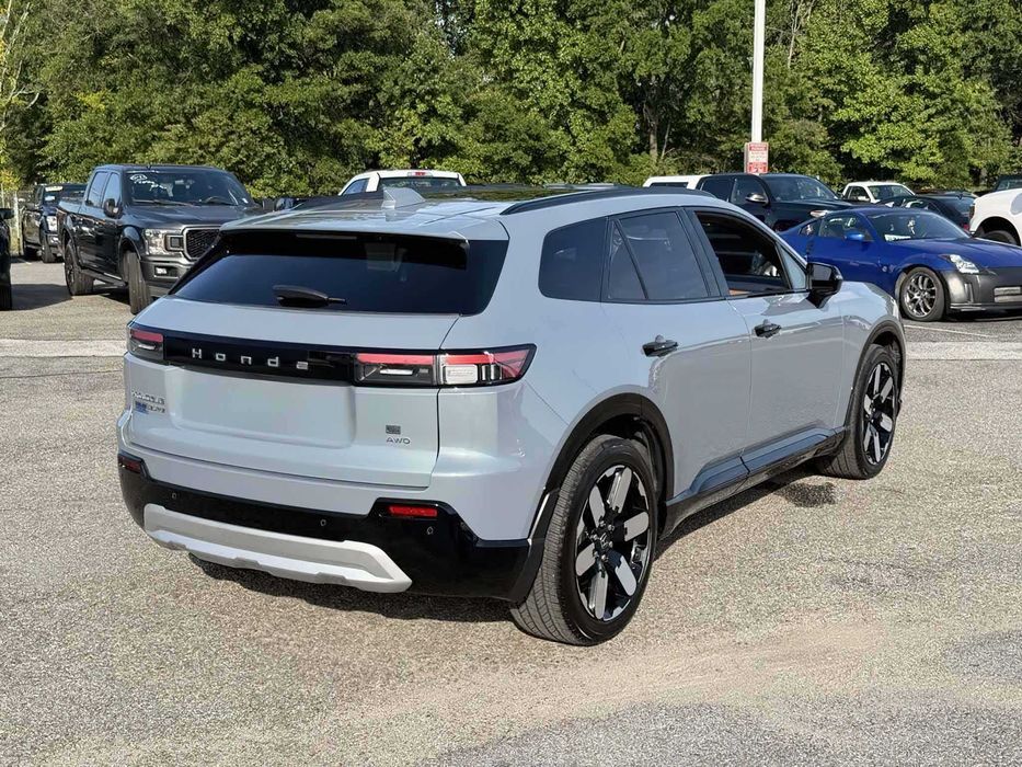 Honda Prologue      2024