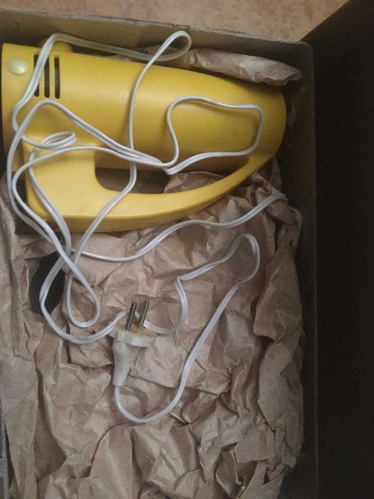 Миксер( электровзбивалка) метеор-2, времён СССР, новый.