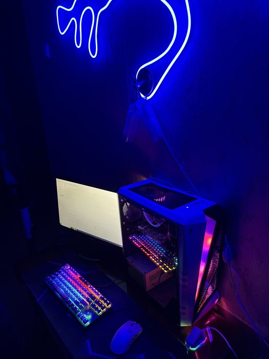Монитор Philips 60 hz