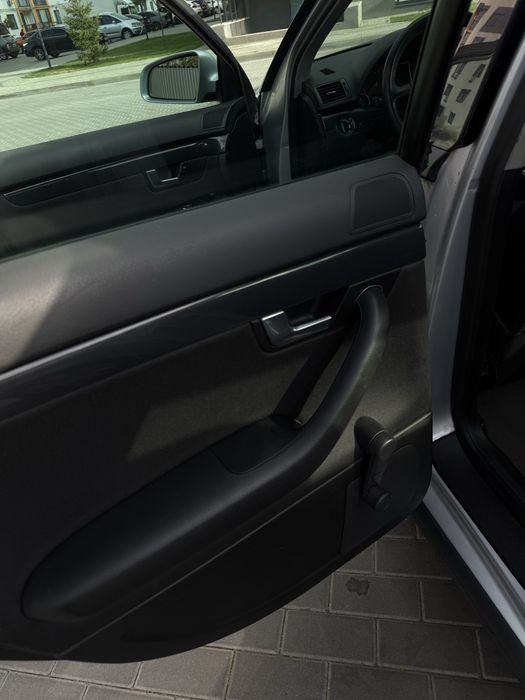 Продам Audi a4 2002