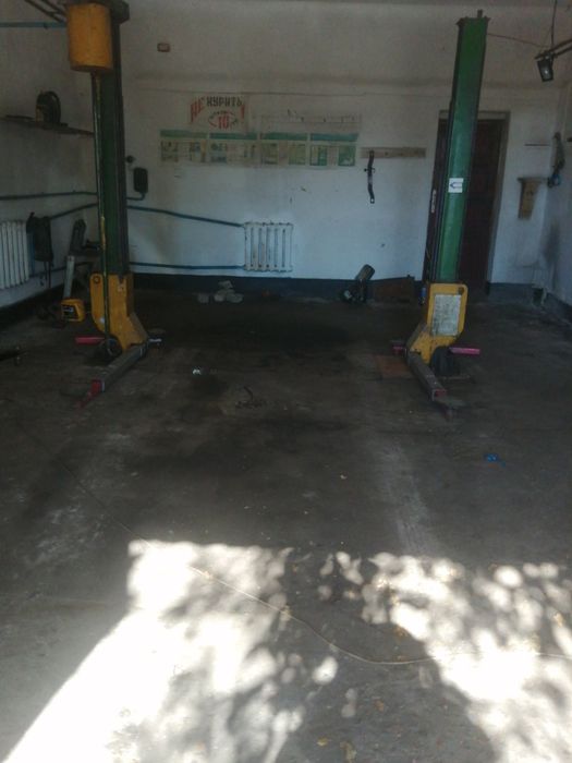 Продам гаражі з обладнанням