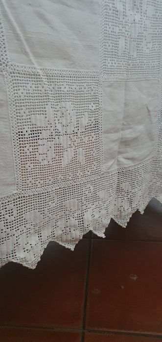 Toalha renda e linho