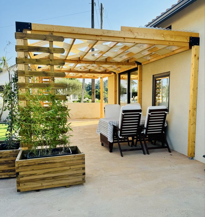 Moradia T1 + mezzanine em Barbudo