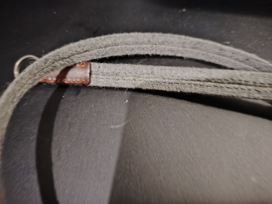 Correia para máquina fotográfica Leica