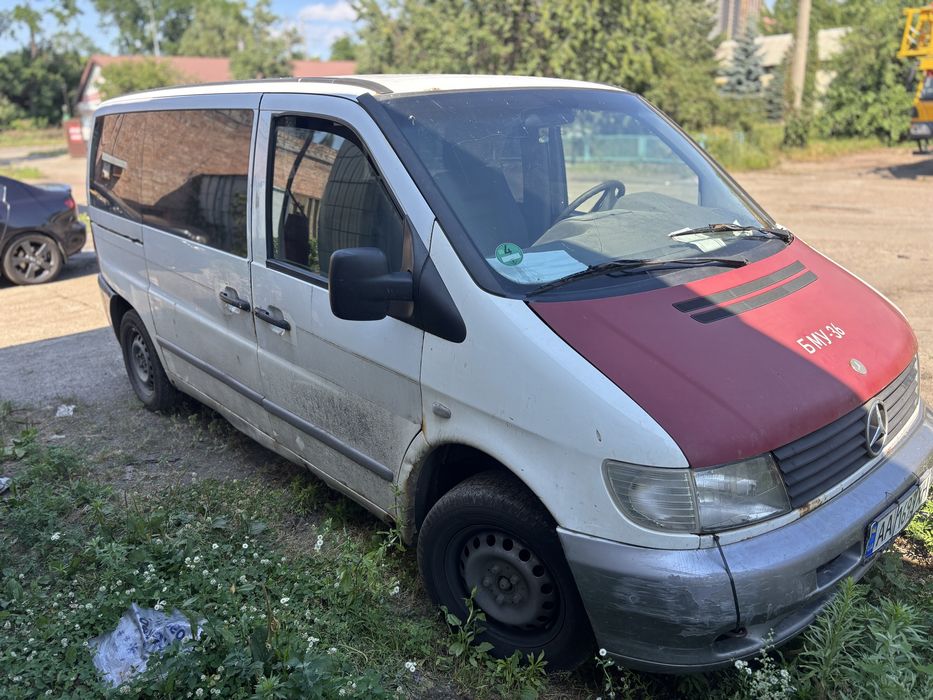 Мерседес Віто 608