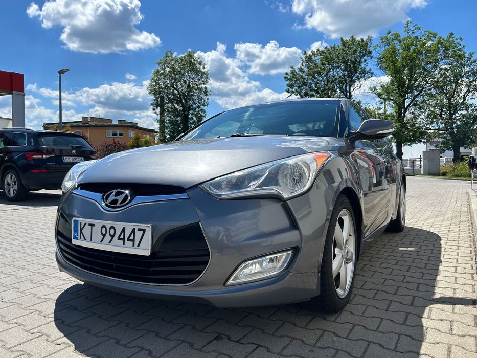 Hyundai Veloster
