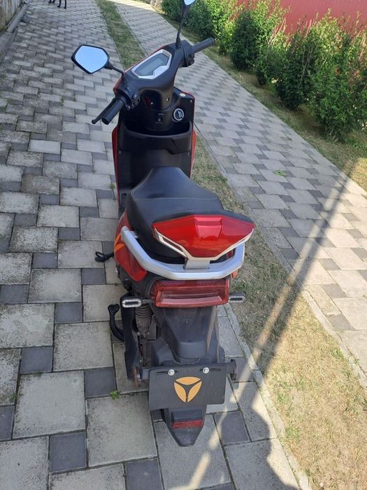 Електроскутер YADEA T9 2500W