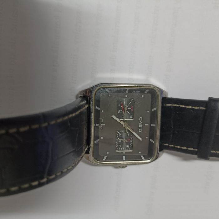 Casio MTF-304 czarna tarcza