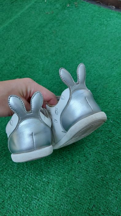 Кросівки зайки для дівчинки