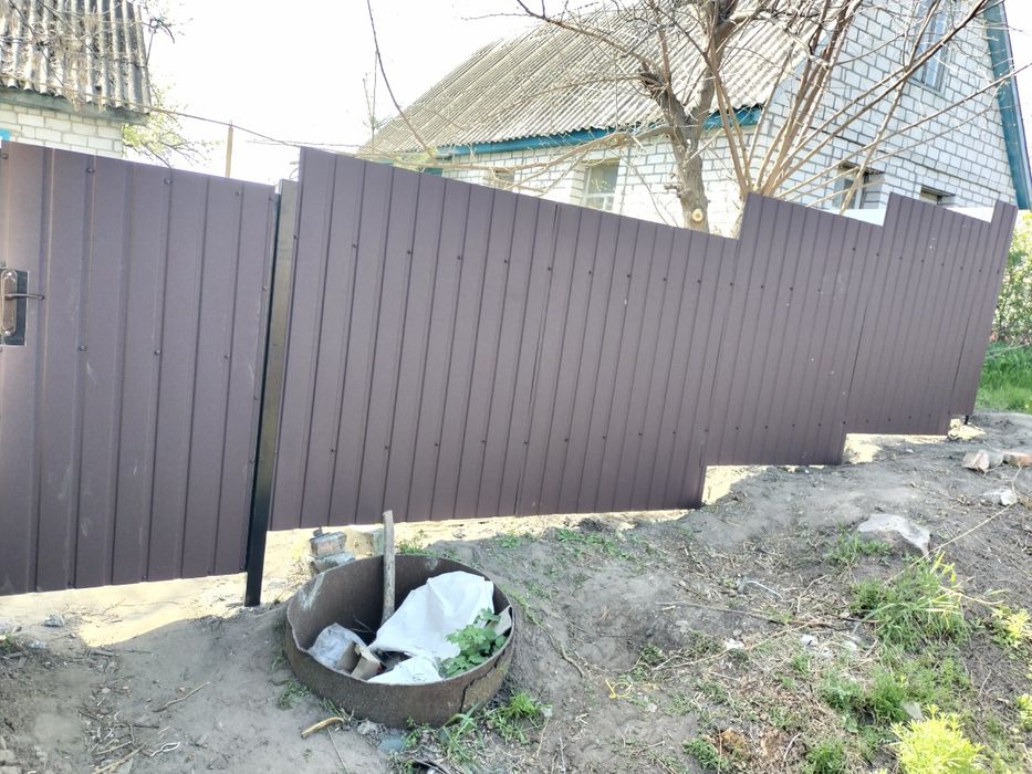 Заборы из профнастил установка , калитка,поднавес, навес