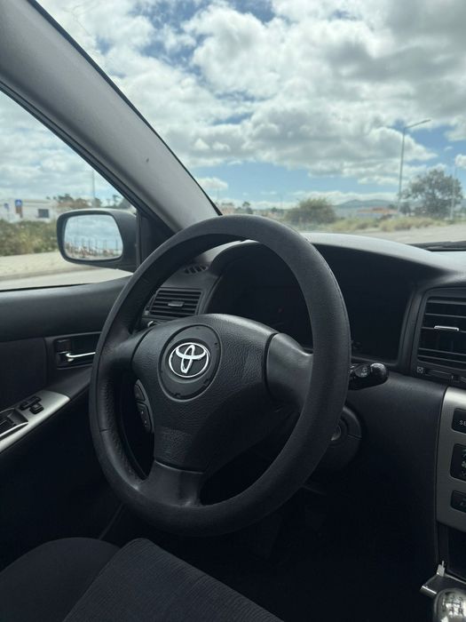 Vendo Toyota Corolla 2003 1.4