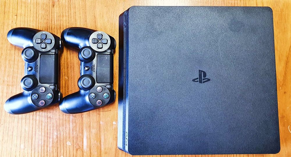 Ps4 + 2 DualShock + jogos64584546502017121