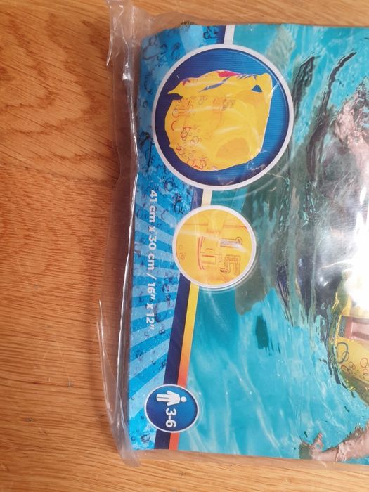 Nowy kapok dla dzieci nieużywany
