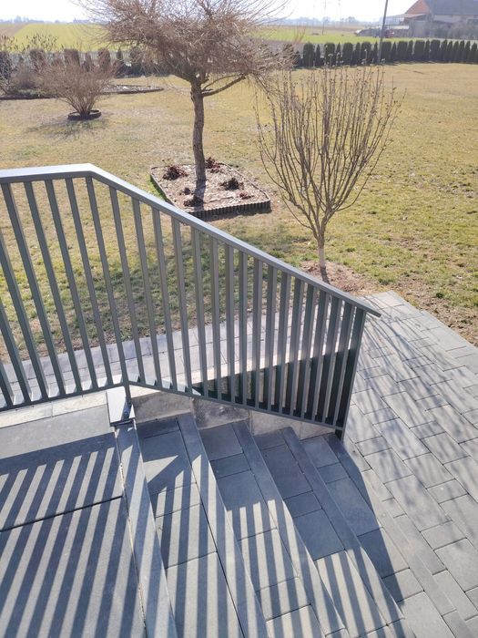 Barierka balustarda balkon lamele montaż