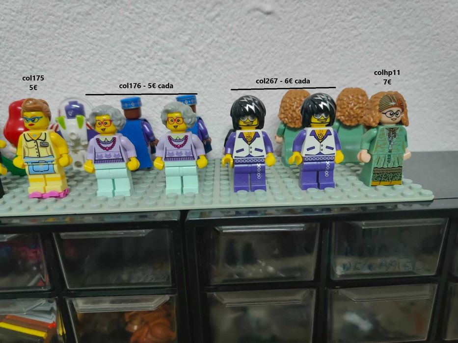 Lote minifiguras Lego Series sem acessorios
