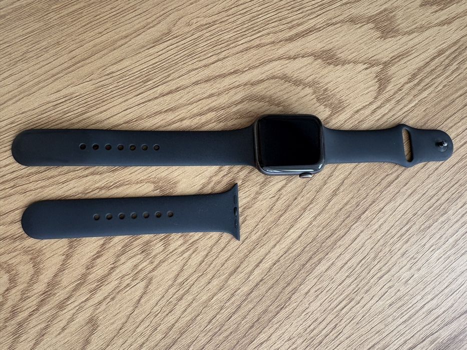 Apple Watch SE 1 44mm GPS + Cellular