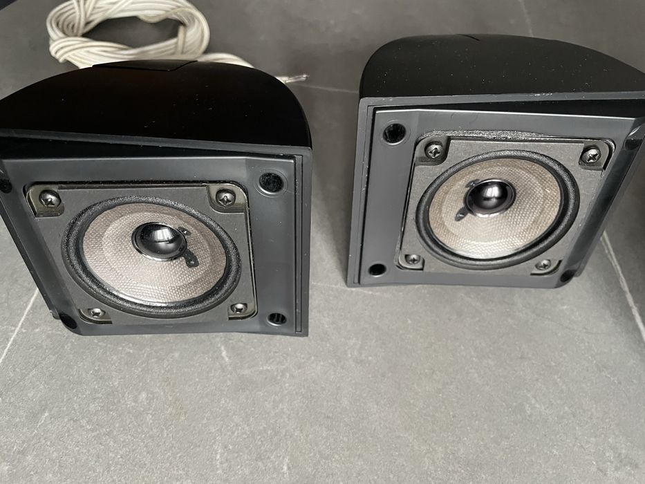 Bose acoustimass 3 серія 2 акустика