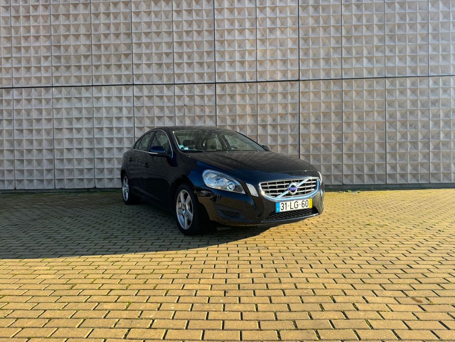 Volvo S60 2.0 Diesel de 163cv, nacional, em muito bom estado geral