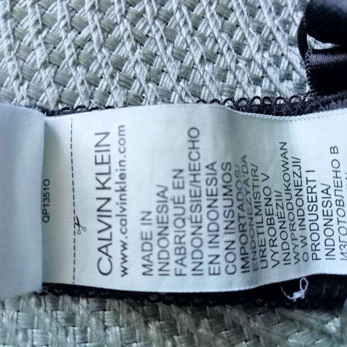 Biustonosz push up Calvin Klein 80B