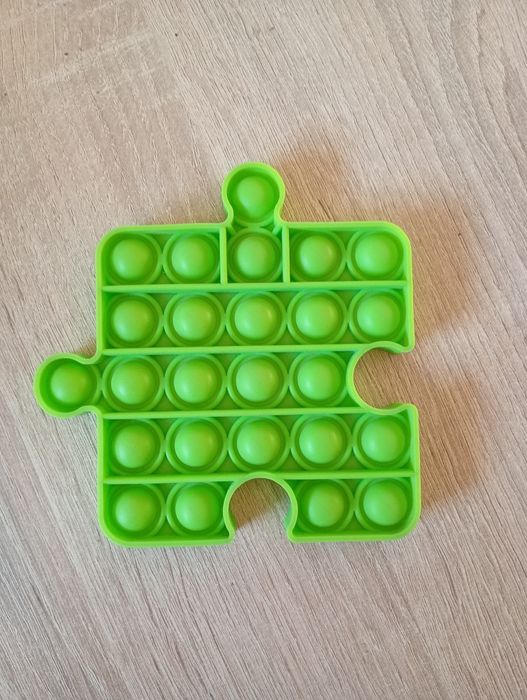 Pop It zielony – zabawka antystresowa silikonowa (B93)