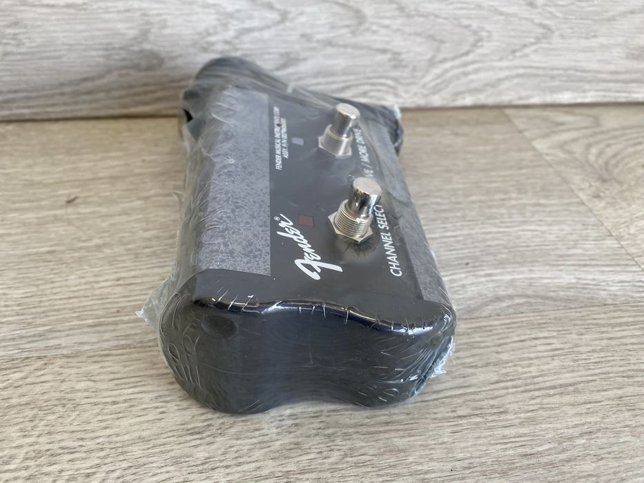 Fender 2-Button Footswitch Channel/Drive/More Drive64283965916419121