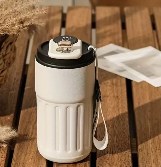 Термочашка з індикатором температури