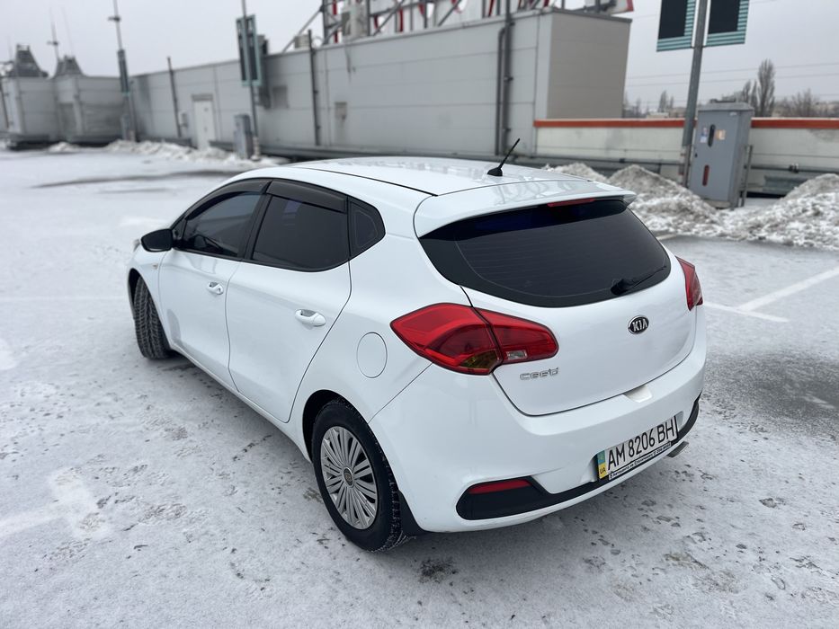 Kia Ceed 1.4газ/бенз механіка