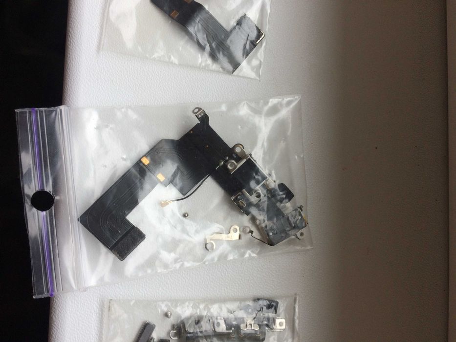 Запчастини iPhone 5s