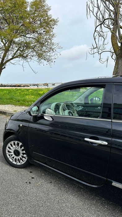 Fiat 500 1.2 Lounge Start&Stop – Preto na garantia até 2027