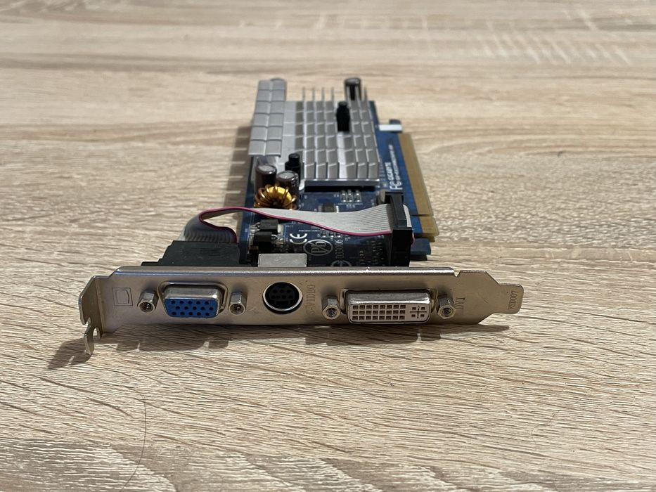 Gigabyte ATI Radeon X550