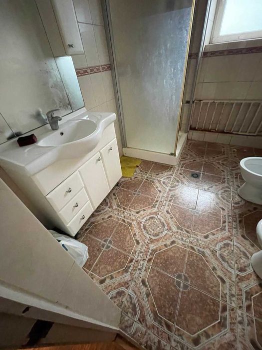 Здається 2 поверх будинок 400 м2 3 рівні, гараж,підвал Ракетне Урочище