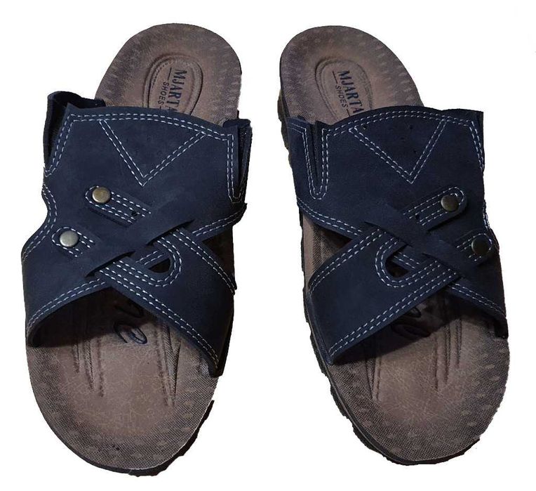 Klapki-pantofle męskie profilowane na lekkie podeszwie PU Rozm.44