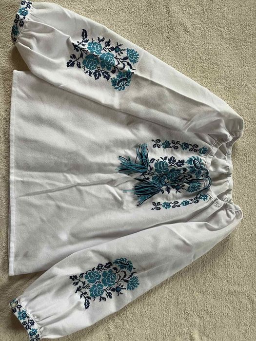 Дешево. Вишиванка. Вишита сорочка. Натуральне полотно. 122 см. 6-7 рр