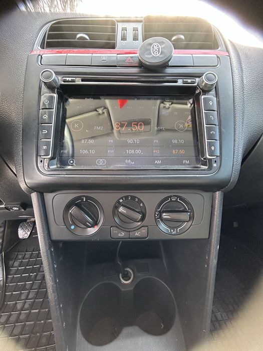 Volkswagen Polo 1.6 mpi