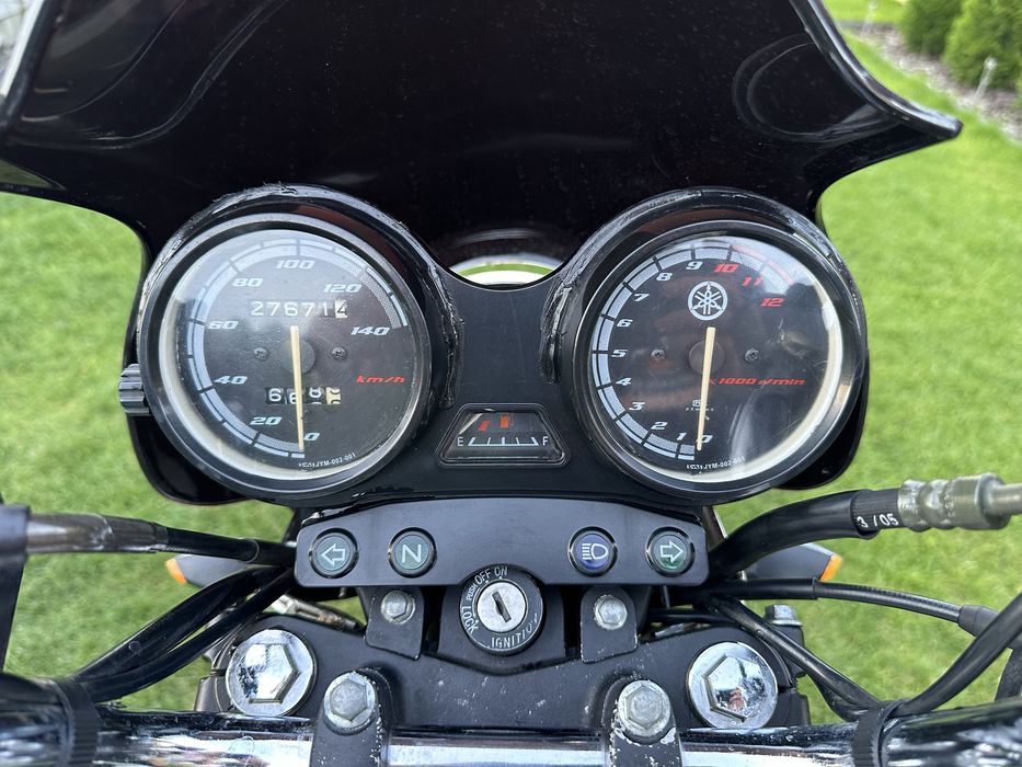Yamaha YBR 125 kat. B nowe opony nowy naped technicznie idealna