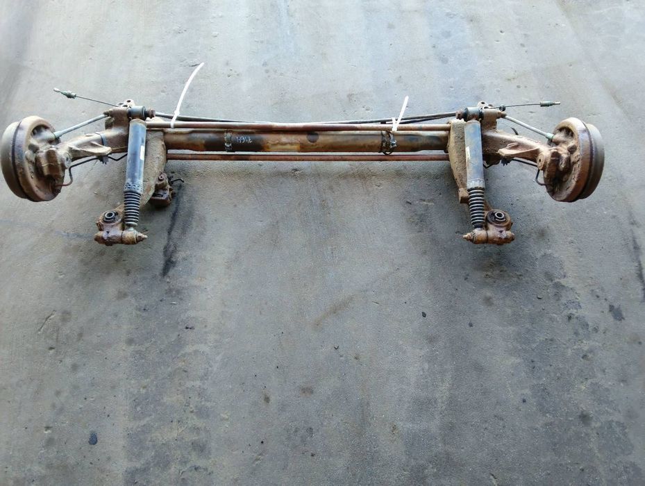 BELKA OŚ ZAWIESZENIA TYŁ BĘBNY BEZ ABS PEUGEOT 206 I HB 3D