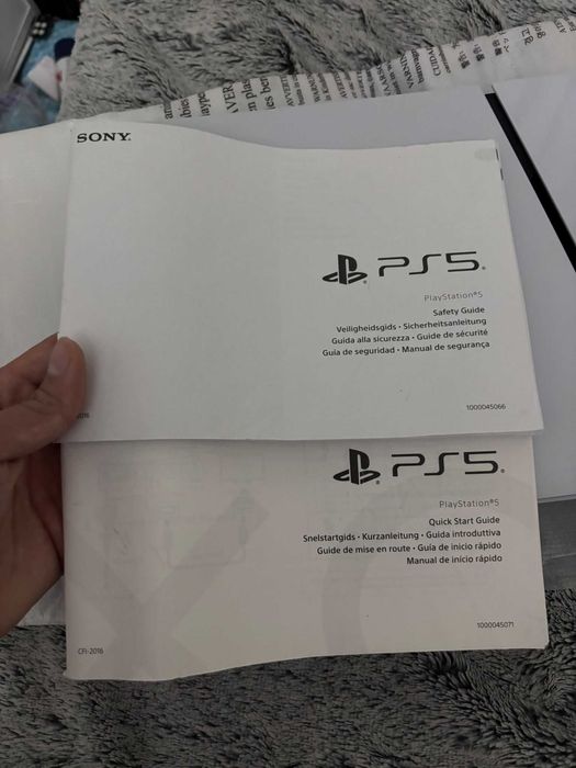 PS5 Standard 1 TB com Leitor de Disco – Como Nova | Pouco Uso + Astro