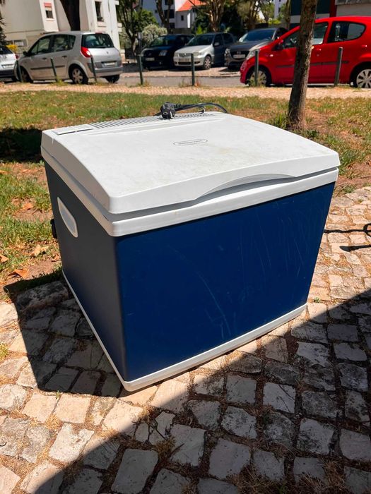 Mobicool MB40 – Frigorífico Portátil Híbrido 40L para Campismo / Autocaravana // Mobicool MB40 Hybrid Portable Camping Fridge / Coolbox – 40L