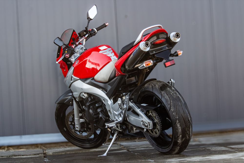 Suzuki GSR 400 з Японії