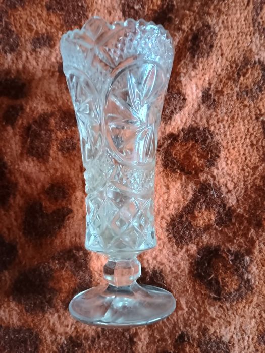 Ваза настольная.