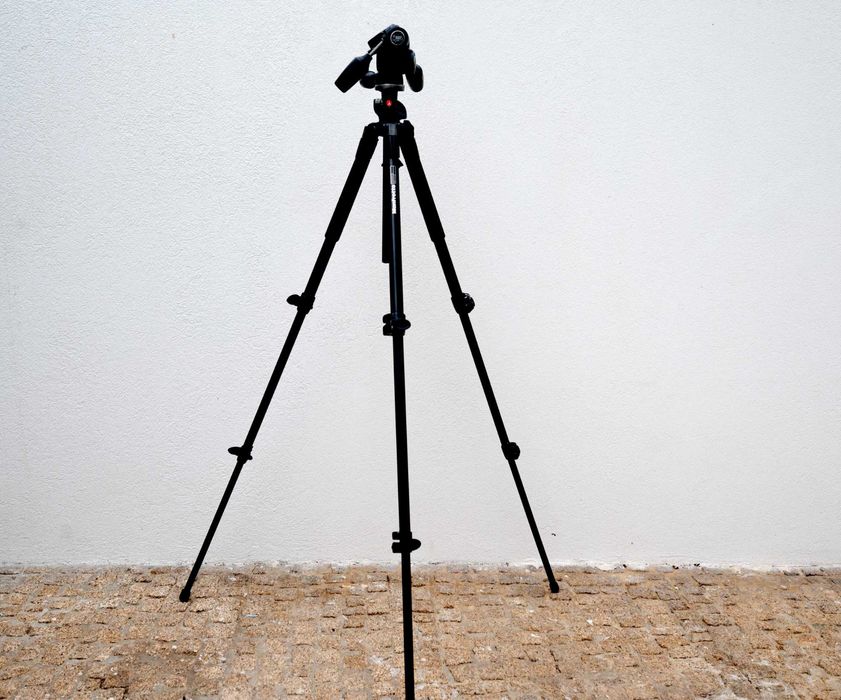 Tripé Manfrotto 190 XPROB + Cabeça tripé 804 RC2