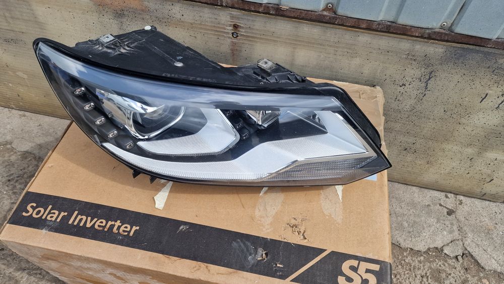 Lampa Reflektor Tiguan Lift
