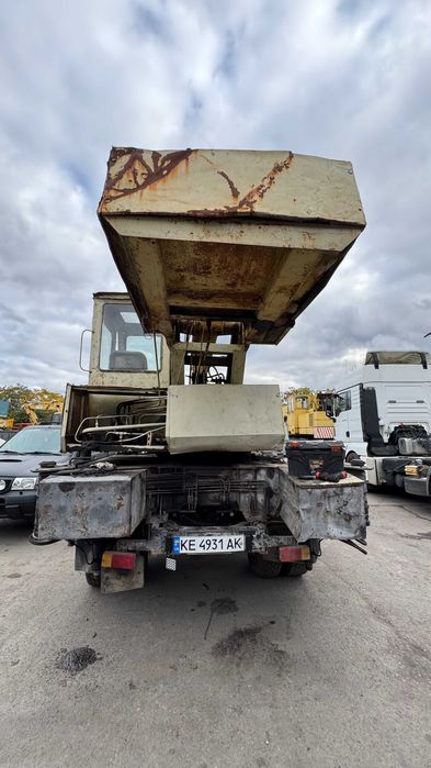 Кран на базі ЗІЛ 130