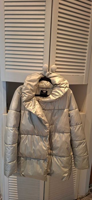 Srebrna kurtka Mohito roz.40