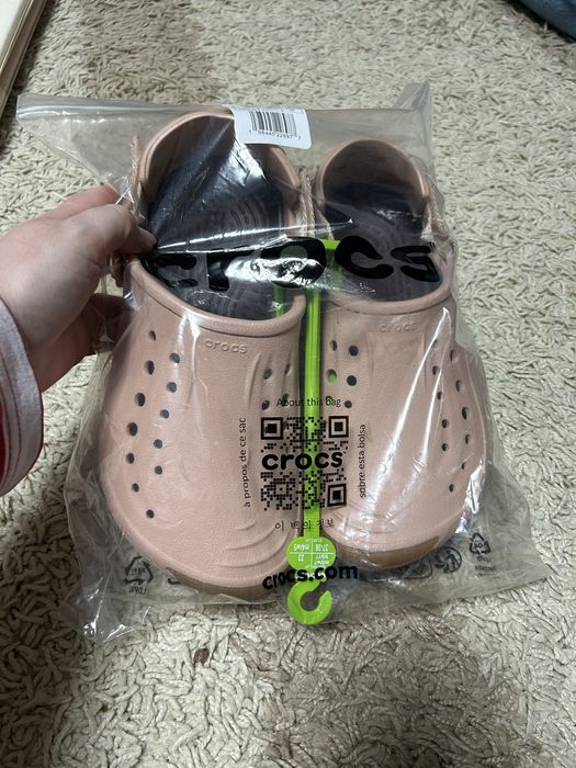 Crocs Glogs.