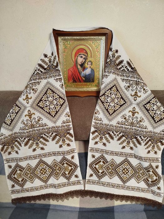 Вишитий рушник. Ручна робота