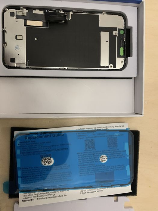 Дисплей для iPhone 11, чорний, з рамкою, Оригінал 100%