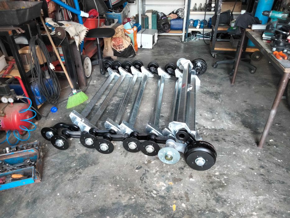 Atrelado / Reboque - Eixos - Engates - Cabeçote - Rodas - Jantes-peças